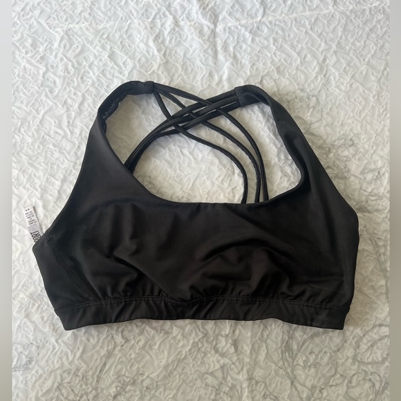 Victoria's Secret Other - Victoria Secret strappy sports Bra in Black